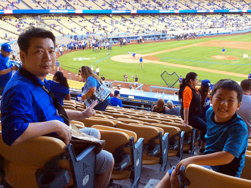 MLB